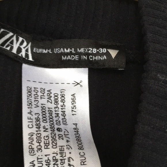 NWOT Zara Cropped Sleeveless Mock Neck Top - Picture 3 of 4